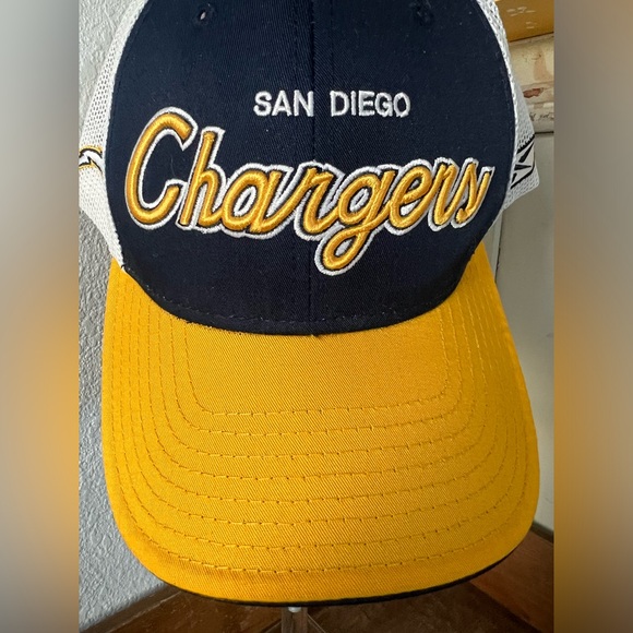 Vintage NWT San Diego Chargers Snap Back Hat NFL Bolts Reebok. - Picture 2 of 12